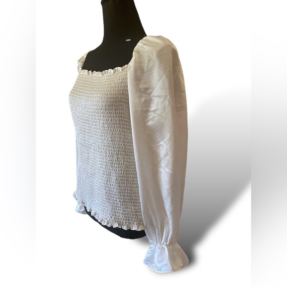 Andrew Mark Boho Off Shoulder Top Women’s Size Large Ivory New - Picture 2 of 9